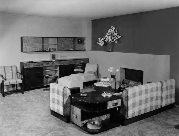 Interior 1930s interiors room living designed gilbert debuts expositions their made like display which furniture architectural changed know many rohde